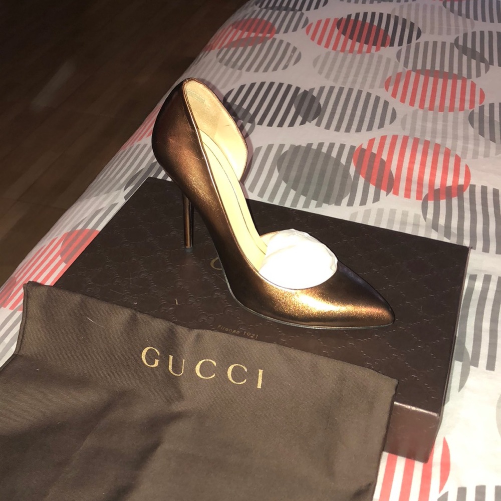 Gucci Metallic Leather Pointy Heels
